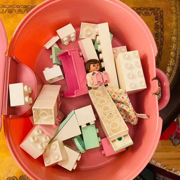 VINTAGE 1993 LEGO DUPLO BETSY'S BEDROOM SET #1540 RARE Clean Excellent Condition - Picture 5 of 6